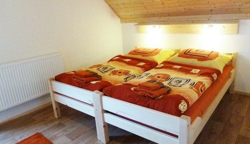 Apartmány Ester Rokytnice nad Jizerou - Apartmán se 3 ložnicemi pro 4-6 os.